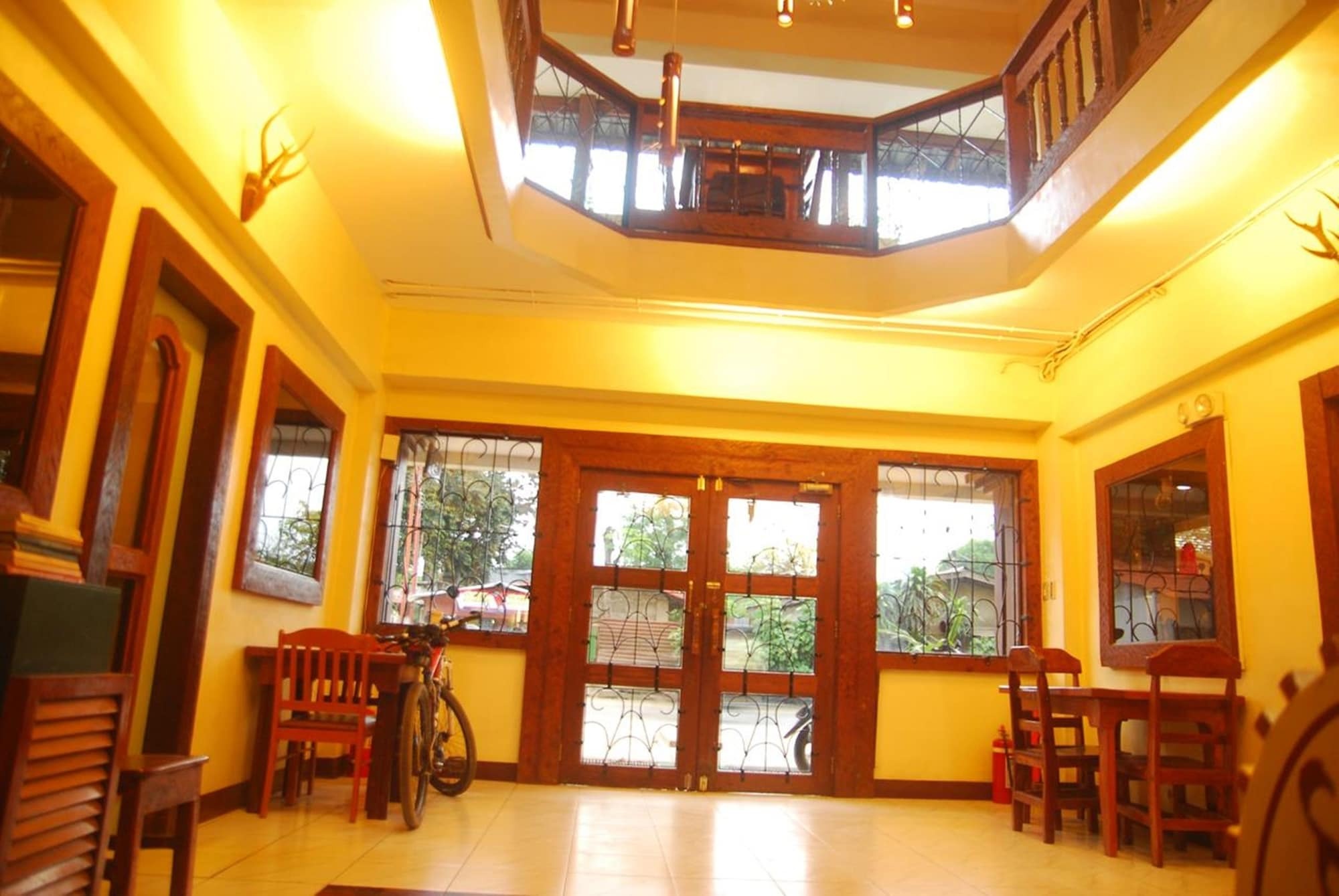 מקטאן Centro Mactan Suites מראה חיצוני תמונה